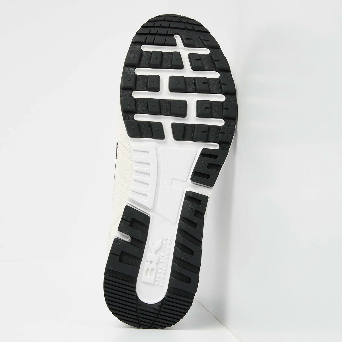 Off-white/Black