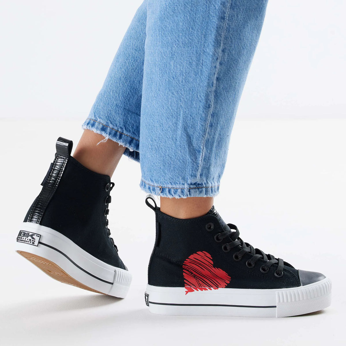Black/Hart