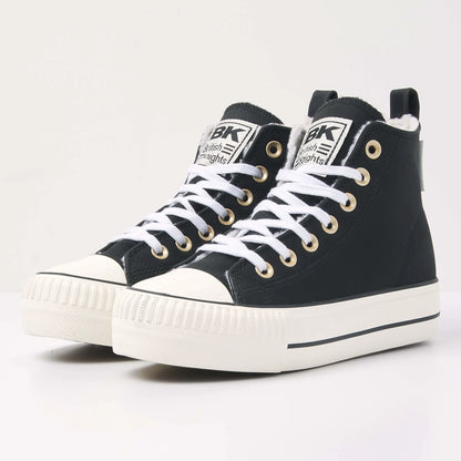 Black/Off-white