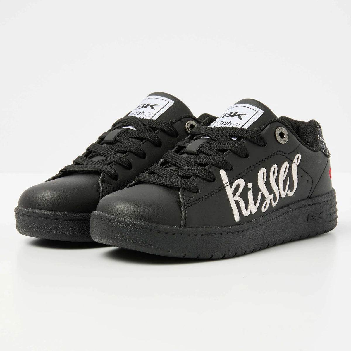 Black/Kisses