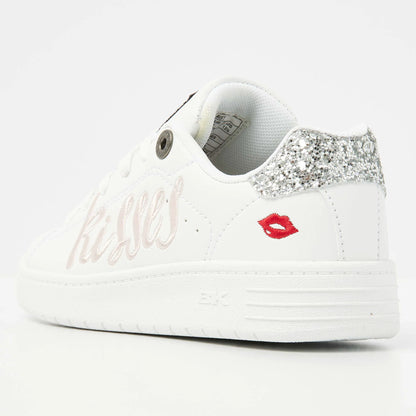 White/Kisses